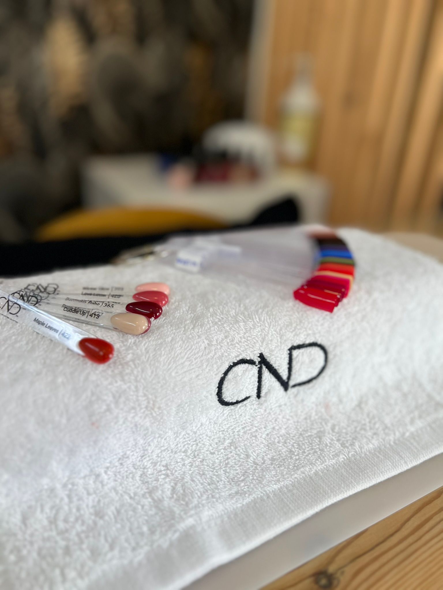Esmaltes CND